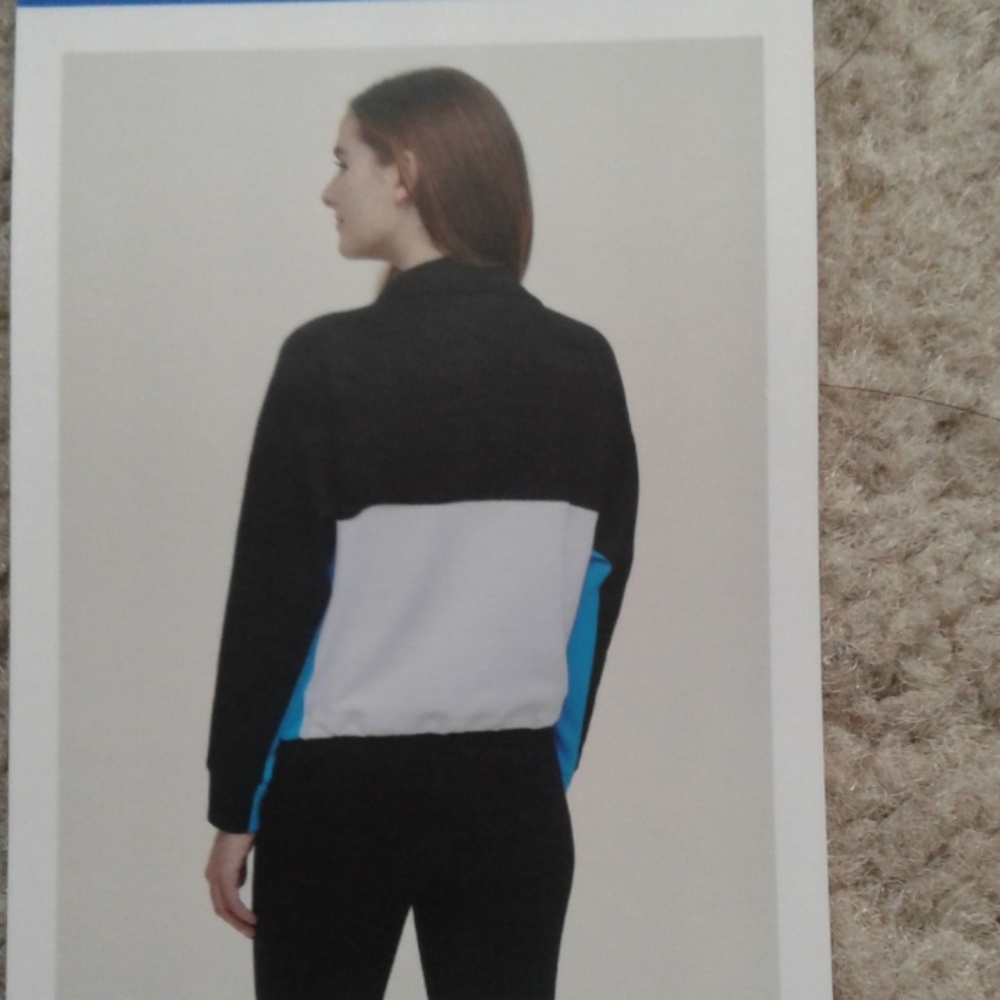 🎈BRAND NEW🎈DKNY NEW YORK PULL-OVER SWEAT-SHIRTS - Picture 5 of 7